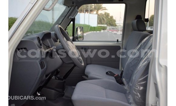 Buy Import Toyota Land Cruiser White Car in Import - Dubai in Benign Buy Import Toyota Land Cruiser White Car in Import - Dubai in Benign