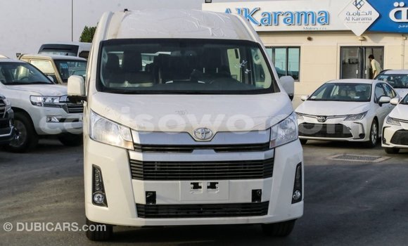 Ra Imported Toyota Hiace funfun Ọkọ̀ in Import - Dubai ni Benin Ra Imported Toyota Hiace funfun Ọkọ̀ in Import - Dubai ni Benin