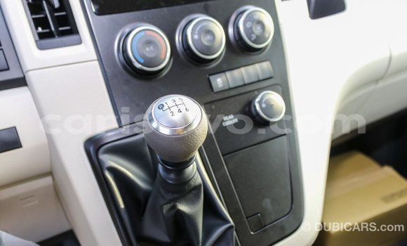 Ra Imported Toyota Hiace funfun Ọkọ̀ in Import - Dubai ni Benin Ra Imported Toyota Hiace funfun Ọkọ̀ in Import - Dubai ni Benin