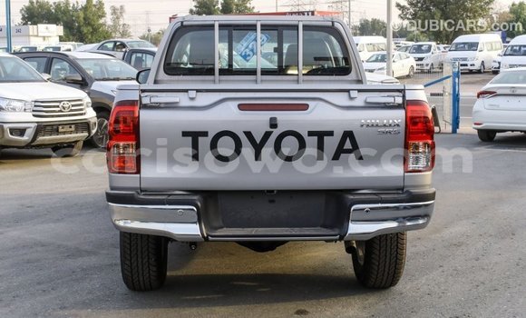 Ra Imported Toyota Hilux Miiran Ọkọ̀ in Import - Dubai ni Benin Ra Imported Toyota Hilux Miiran Ọkọ̀ in Import - Dubai ni Benin