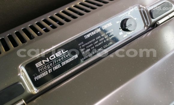 Ra Imported Toyota Coaster funfun Ọkọ̀ akẹ́rù ńlá in Import - Dubai ni Benin Ra Imported Toyota Coaster funfun Ọkọ̀ akẹ́rù ńlá in Import - Dubai ni Benin