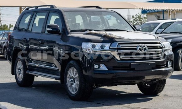 Sayi Imported Toyota Land Cruiser Black Mota in Import - Dubai a Benin Sayi Imported Toyota Land Cruiser Black Mota in Import - Dubai a Benin