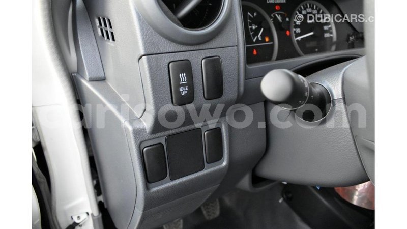 Big with watermark toyota land cruiser benin import dubai 7142