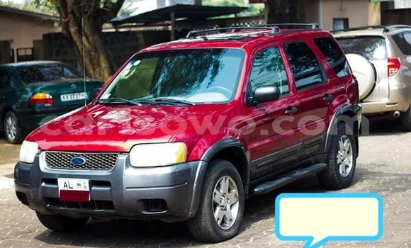 Sayi Na hannu Ford Escape Red Mota in Cotonou a Benin Sayi Na hannu Ford Escape Red Mota in Cotonou a Benin