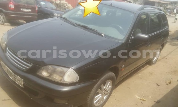 Sayi Na hannu Toyota Avensis Black Mota in Cotonou a Benin Sayi Na hannu Toyota Avensis Black Mota in Cotonou a Benin