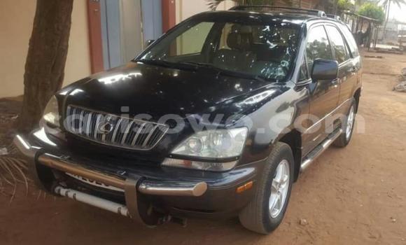 Acheter Occasion Voiture Lexus RX 300 Gris à Cotonou, Benin Acheter Occasion Voiture Lexus RX 300 Gris à Cotonou, Benin