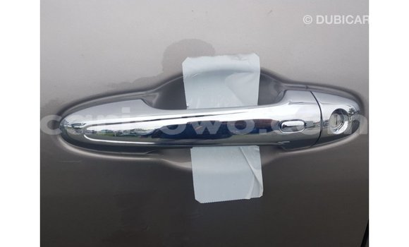 Sayi Imported Toyota Hilux Sauran Mota in Import - Dubai a Benin Sayi Imported Toyota Hilux Sauran Mota in Import - Dubai a Benin