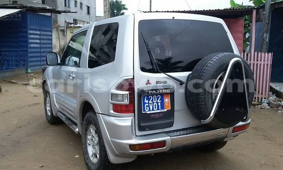 Sayi Na hannu Mitsubishi Pajero Black Mota in Savalou a Benin