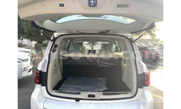 Acheter Import Voiture Infiniti Q Blanc à Import - Dubai, Benin Acheter Import Voiture Infiniti Q Blanc à Import - Dubai, Benin