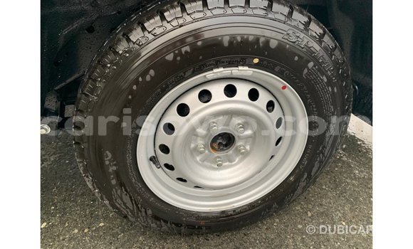 Acheter Import Voiture Mitsubishi L200 Blanc à Import - Dubai, Benin Acheter Import Voiture Mitsubishi L200 Blanc à Import - Dubai, Benin