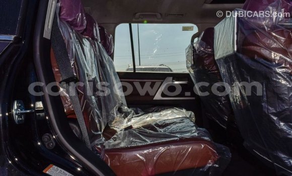 Sayi Imported Toyota Land Cruiser Black Mota in Import - Dubai a Benin Sayi Imported Toyota Land Cruiser Black Mota in Import - Dubai a Benin