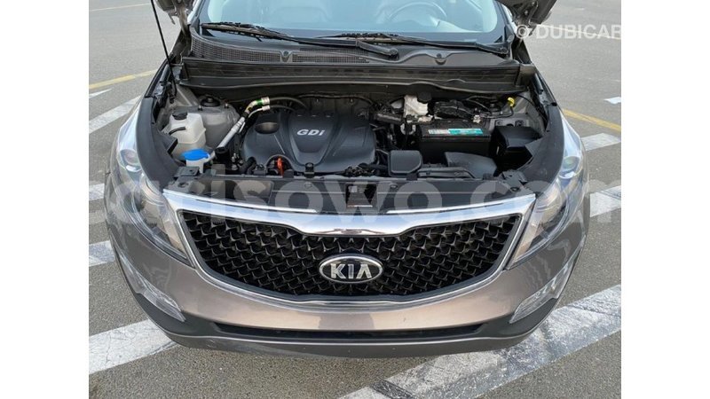 Big with watermark kia sportage benin import dubai 7217