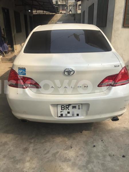Big with watermark toyota avalon benin cotonou 7222