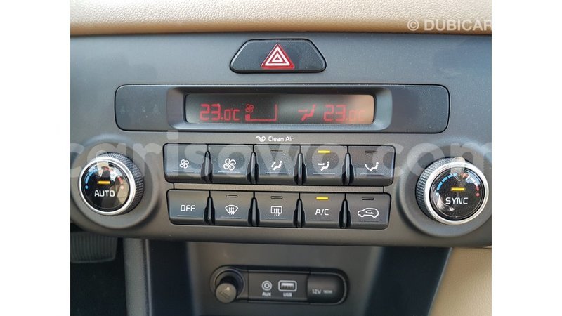 Big with watermark kia sportage benin import dubai 7235