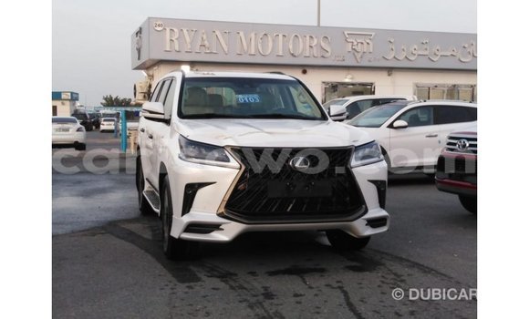 Ra Imported Lexus LX funfun Ọkọ̀ in Import - Dubai ni Benin Ra Imported Lexus LX funfun Ọkọ̀ in Import - Dubai ni Benin