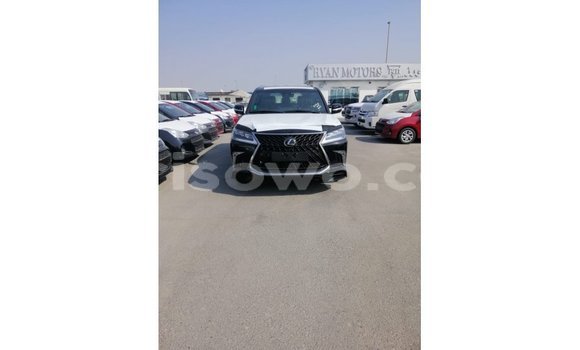 Sayi Imported Lexus LX Black Mota in Import - Dubai a Benin Sayi Imported Lexus LX Black Mota in Import - Dubai a Benin