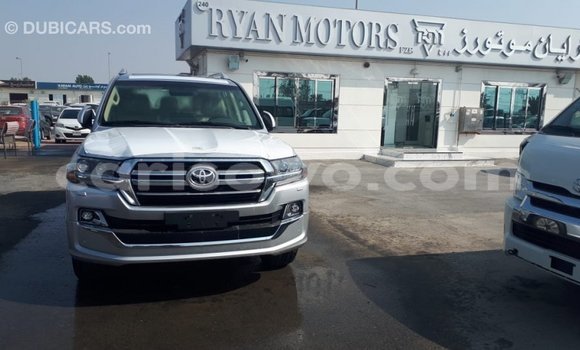Ra Imported Toyota Land Cruiser Miiran Ọkọ̀ in Import - Dubai ni Benin Ra Imported Toyota Land Cruiser Miiran Ọkọ̀ in Import - Dubai ni Benin