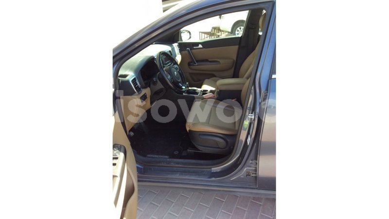 Big with watermark kia sportage benin import dubai 7274