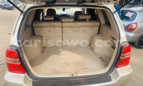 Buy New Toyota Highlander Silver Car in Cotonou in Benign Buy New Toyota Highlander Silver Car in Cotonou in Benign