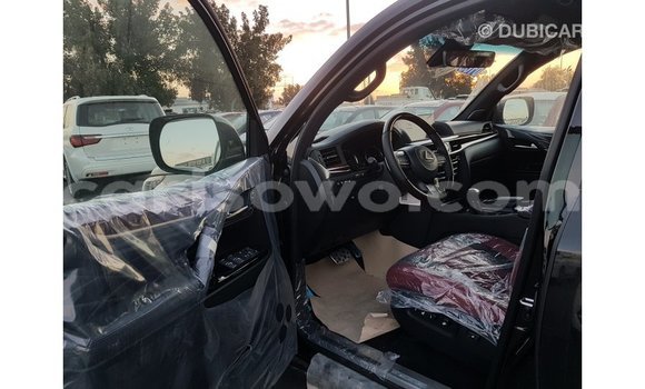 Acheter Import Voiture Lexus LX Noir à Import - Dubai, Benin Acheter Import Voiture Lexus LX Noir à Import - Dubai, Benin