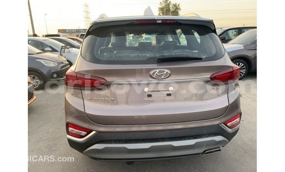 Sayi Imported Hyundai Santa Fe Brown Mota in Import - Dubai a Benin Sayi Imported Hyundai Santa Fe Brown Mota in Import - Dubai a Benin