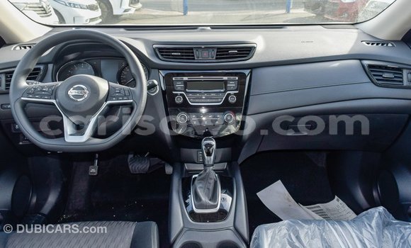 Buy Import Nissan Evalia Other Truck in Import - Dubai in Benign Buy Import Nissan Evalia Other Truck in Import - Dubai in Benign