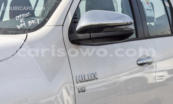 Ra Imported Toyota Hilux funfun Ọkọ̀ in Import - Dubai ni Benin Ra Imported Toyota Hilux funfun Ọkọ̀ in Import - Dubai ni Benin