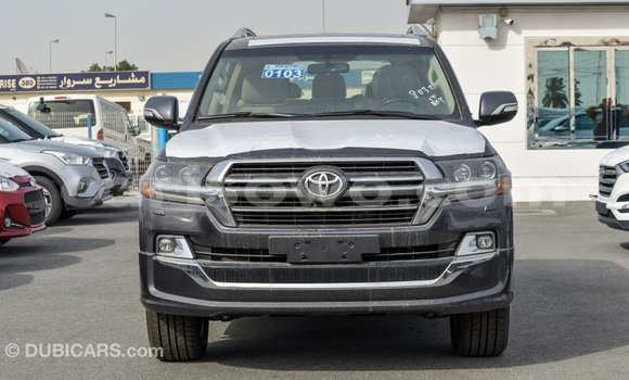 Buy Import Toyota Land Cruiser Other Car in Import - Dubai in Benign Buy Import Toyota Land Cruiser Other Car in Import - Dubai in Benign