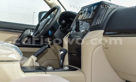 Buy Import Toyota Land Cruiser Other Car in Import - Dubai in Benign Buy Import Toyota Land Cruiser Other Car in Import - Dubai in Benign