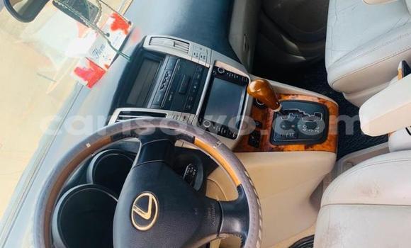 Acheter Occasion Voiture Lexus RX 330 Blanc à Cotonou, Benin Acheter Occasion Voiture Lexus RX 330 Blanc à Cotonou, Benin