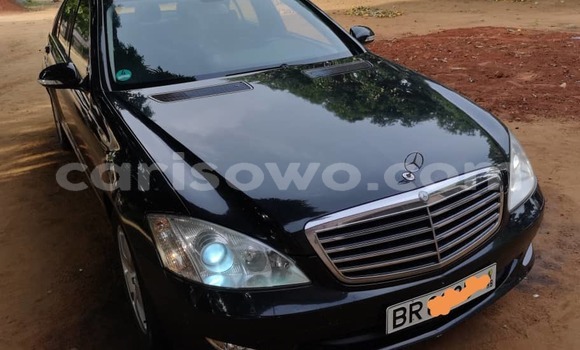 Buy New Mercedes-Benz S–Class Black Car in Cotonou in Benign Buy New Mercedes-Benz S–Class Black Car in Cotonou in Benign