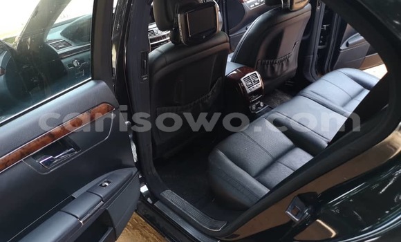 Buy New Mercedes-Benz S–Class Black Car in Cotonou in Benign Buy New Mercedes-Benz S–Class Black Car in Cotonou in Benign