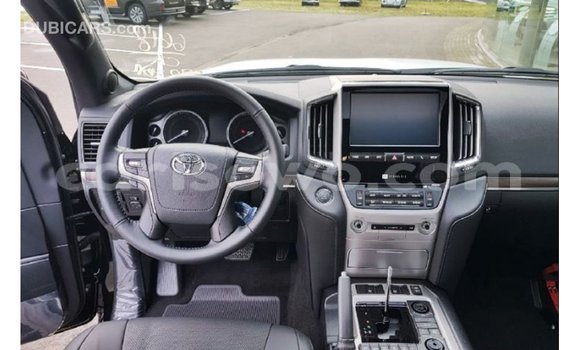 Sayi Imported Toyota Land Cruiser Black Mota in Import - Dubai a Benin Sayi Imported Toyota Land Cruiser Black Mota in Import - Dubai a Benin