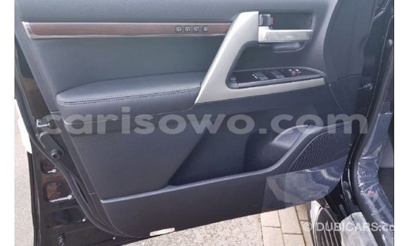 Sayi Imported Toyota Land Cruiser Black Mota in Import - Dubai a Benin Sayi Imported Toyota Land Cruiser Black Mota in Import - Dubai a Benin