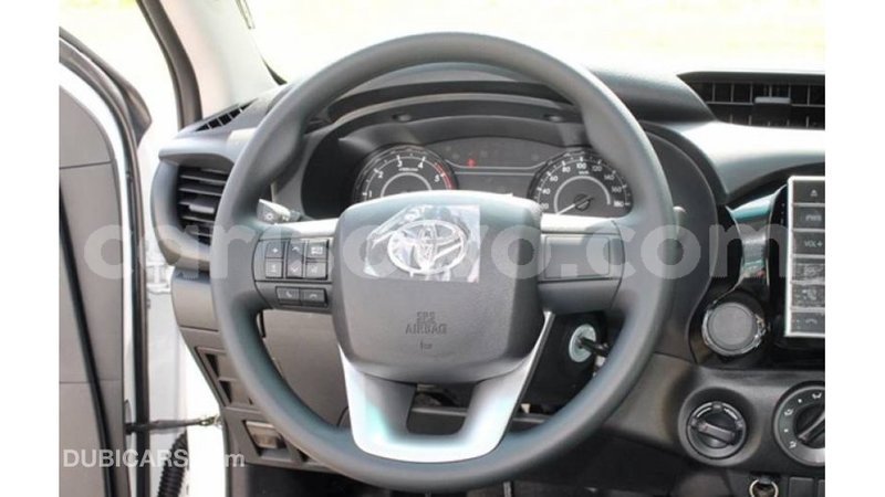 Big with watermark toyota hilux benign import dubai 7315
