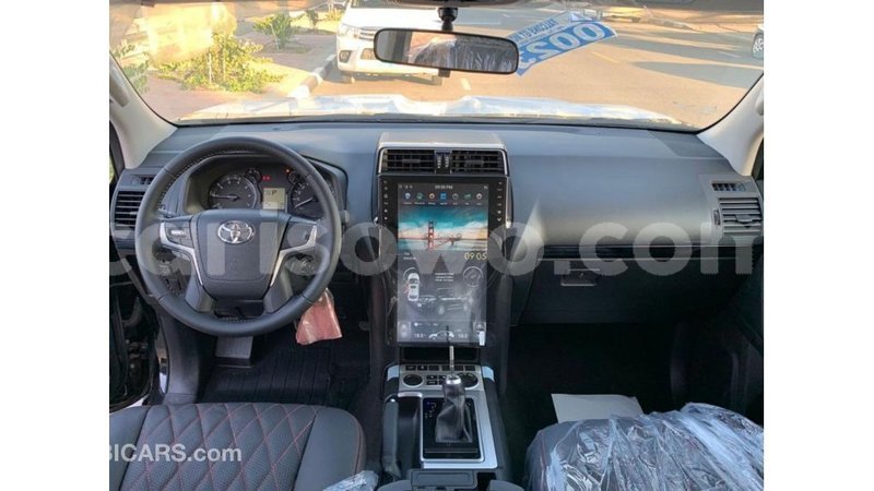 Big with watermark toyota prado benign import dubai 7318