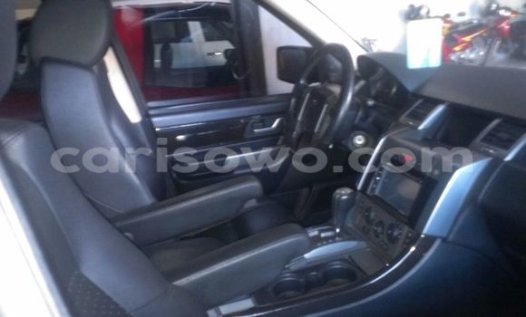 Ra Àlòkù Rover 600 Black Ọkọ̀ in Cotonou ni Benin Ra Àlòkù Rover 600 Black Ọkọ̀ in Cotonou ni Benin