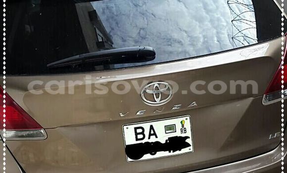 Ra Àlòkù Toyota Venza Brown Ọkọ̀ in Cotonou ni Benin Ra Àlòkù Toyota Venza Brown Ọkọ̀ in Cotonou ni Benin