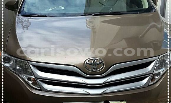 Ra Àlòkù Toyota Venza Brown Ọkọ̀ in Cotonou ni Benin Ra Àlòkù Toyota Venza Brown Ọkọ̀ in Cotonou ni Benin