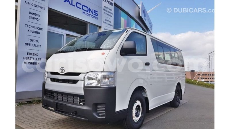 Big with watermark toyota hiace benign import dubai 7325