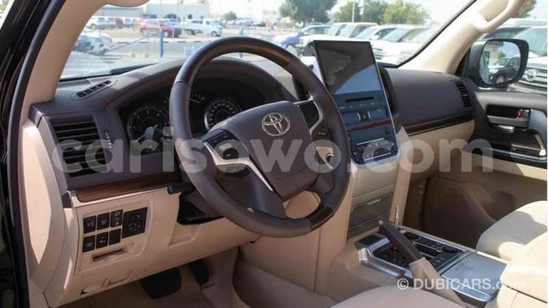 Big with watermark toyota land cruiser benin import dubai 7326