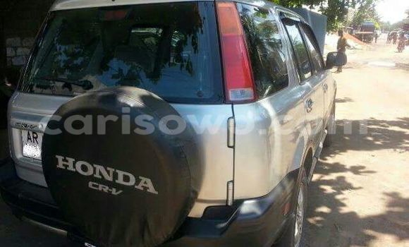 Ra Àlòkù Honda CR–V Silver Ọkọ̀ in Cotonou ni Benin Ra Àlòkù Honda CR–V Silver Ọkọ̀ in Cotonou ni Benin