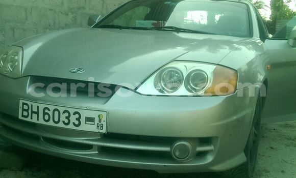Ra Àlòkù Hyundai Coupe Silver Ọkọ̀ in Cotonou ni Benin Ra Àlòkù Hyundai Coupe Silver Ọkọ̀ in Cotonou ni Benin