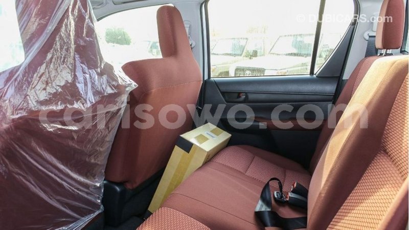 Big with watermark toyota hilux benin import dubai 7344