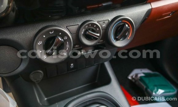 Buy Import Toyota Hilux White Car in Import - Dubai in Benign Buy Import Toyota Hilux White Car in Import - Dubai in Benign