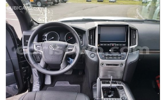 Sayi Imported Toyota Land Cruiser Black Mota in Import - Dubai a Benin Sayi Imported Toyota Land Cruiser Black Mota in Import - Dubai a Benin