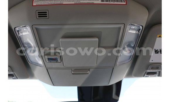 Acheter Import Voiture Toyota Tundra Blanc à Import - Dubai, Benin Acheter Import Voiture Toyota Tundra Blanc à Import - Dubai, Benin