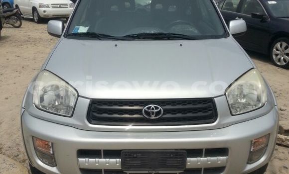 Acheter Occasion Voiture Toyota RAV4 Gris à Cotonou, Benin Acheter Occasion Voiture Toyota RAV4 Gris à Cotonou, Benin