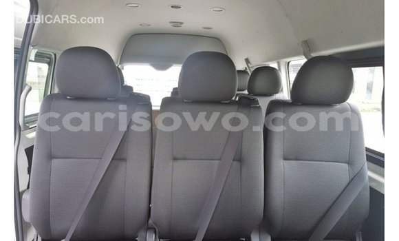 Sayi Imported Toyota Hiace White Mota in Import - Dubai a Benin Sayi Imported Toyota Hiace White Mota in Import - Dubai a Benin