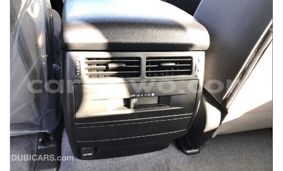 Sayi Imported Toyota Land Cruiser Black Mota in Import - Dubai a Benin Sayi Imported Toyota Land Cruiser Black Mota in Import - Dubai a Benin